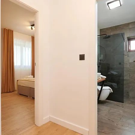 Apartment Komarcha Trogir